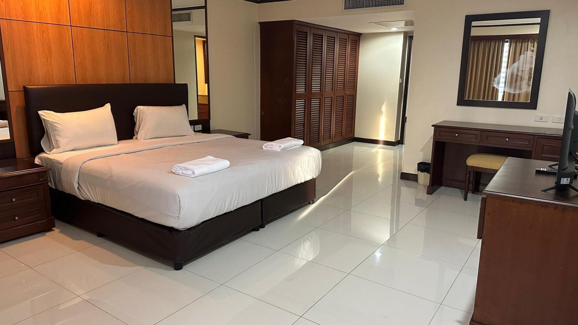 Hotel Omni Tower Sukhumvit Nana Direct Bangkok Zewnętrze zdjęcie