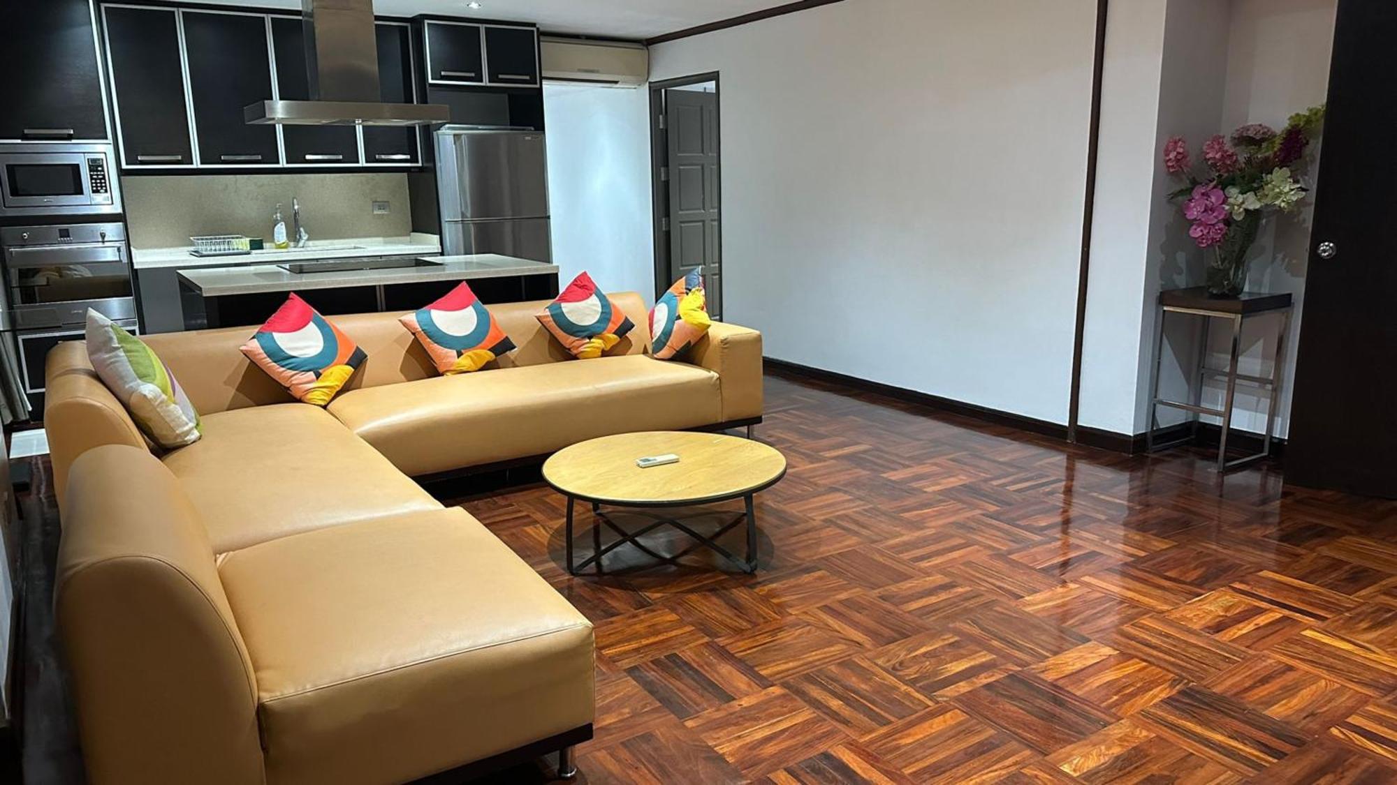 Hotel Omni Tower Sukhumvit Nana Direct Bangkok Zewnętrze zdjęcie