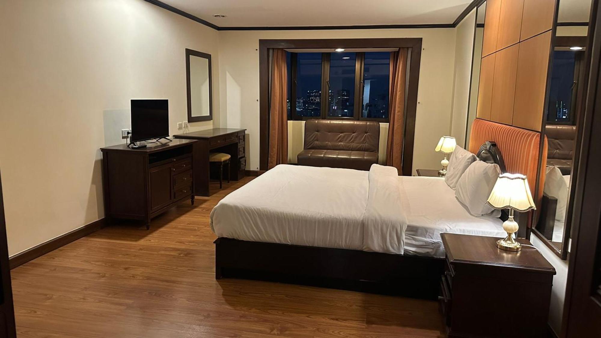 Hotel Omni Tower Sukhumvit Nana Direct Bangkok Zewnętrze zdjęcie