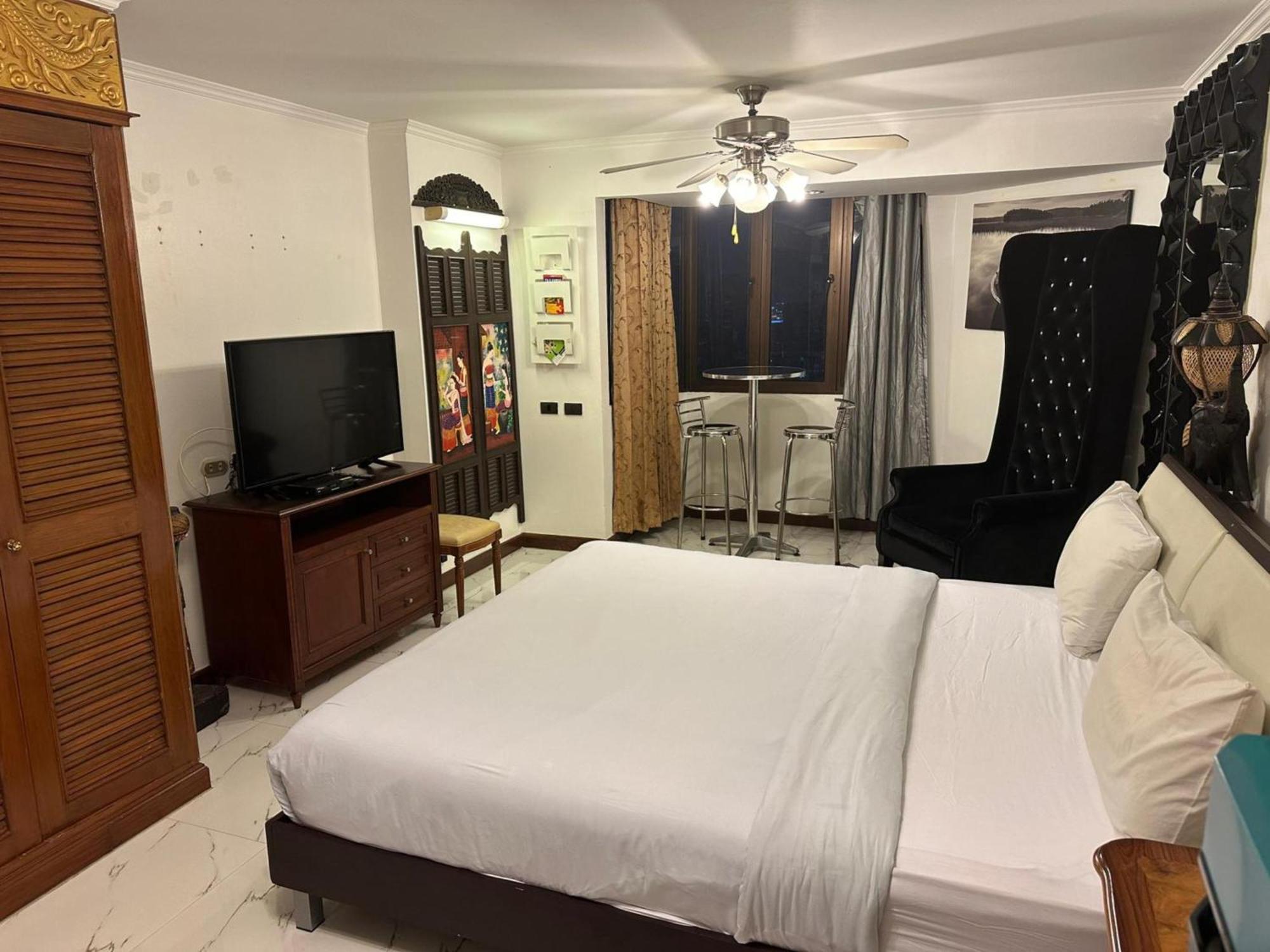 Hotel Omni Tower Sukhumvit Nana Direct Bangkok Zewnętrze zdjęcie