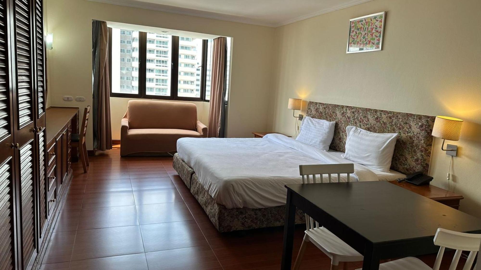 Hotel Omni Tower Sukhumvit Nana Direct Bangkok Zewnętrze zdjęcie