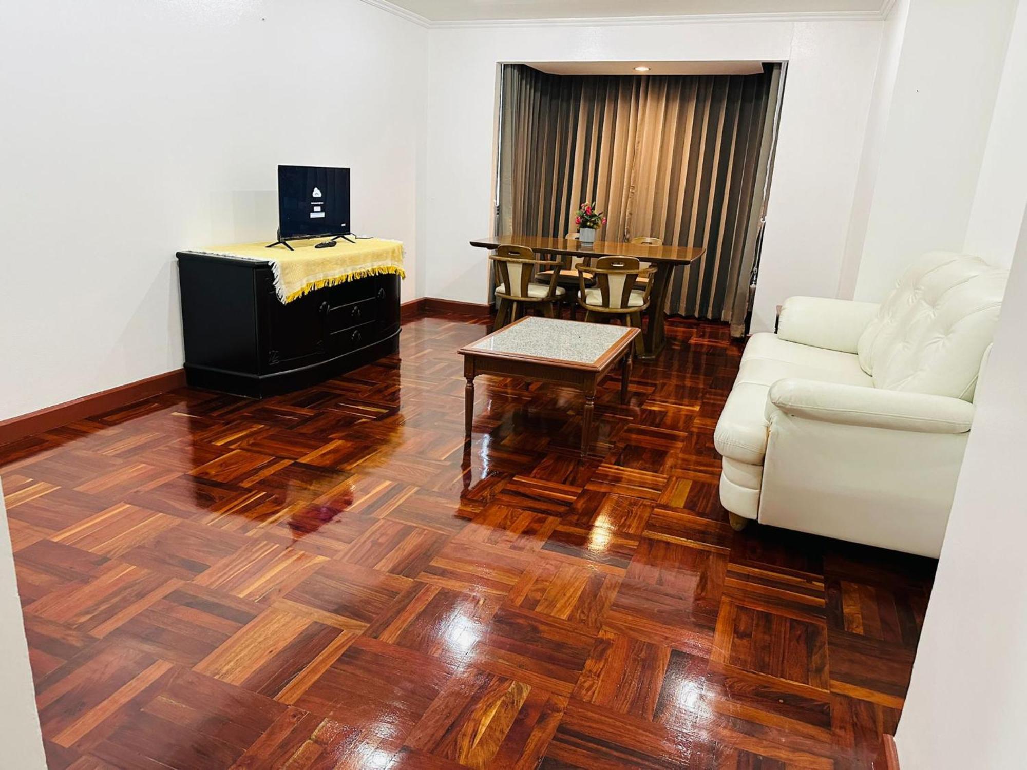 Hotel Omni Tower Sukhumvit Nana Direct Bangkok Zewnętrze zdjęcie